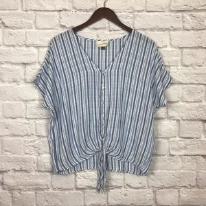 Universal Thread striped top size L